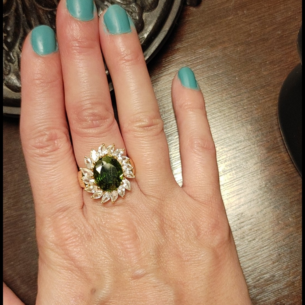 Green Cocktail ring
